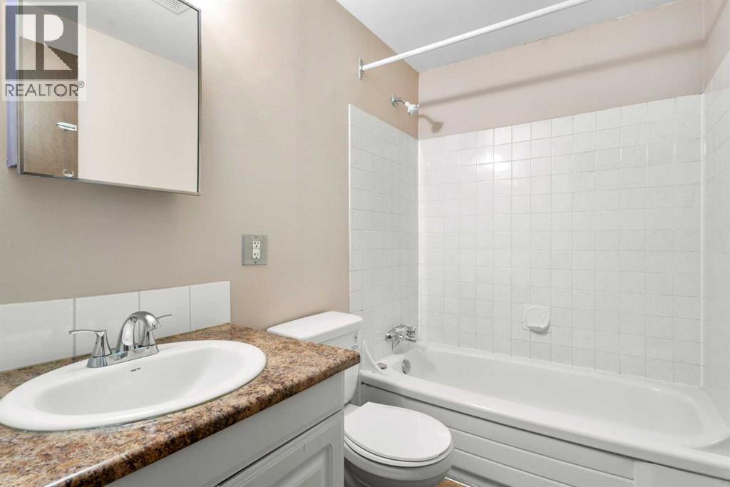 93, 1155 Falconridge Drive NE, Calgary, Alberta  T3J 1E1 - Photo 12 - A2275726