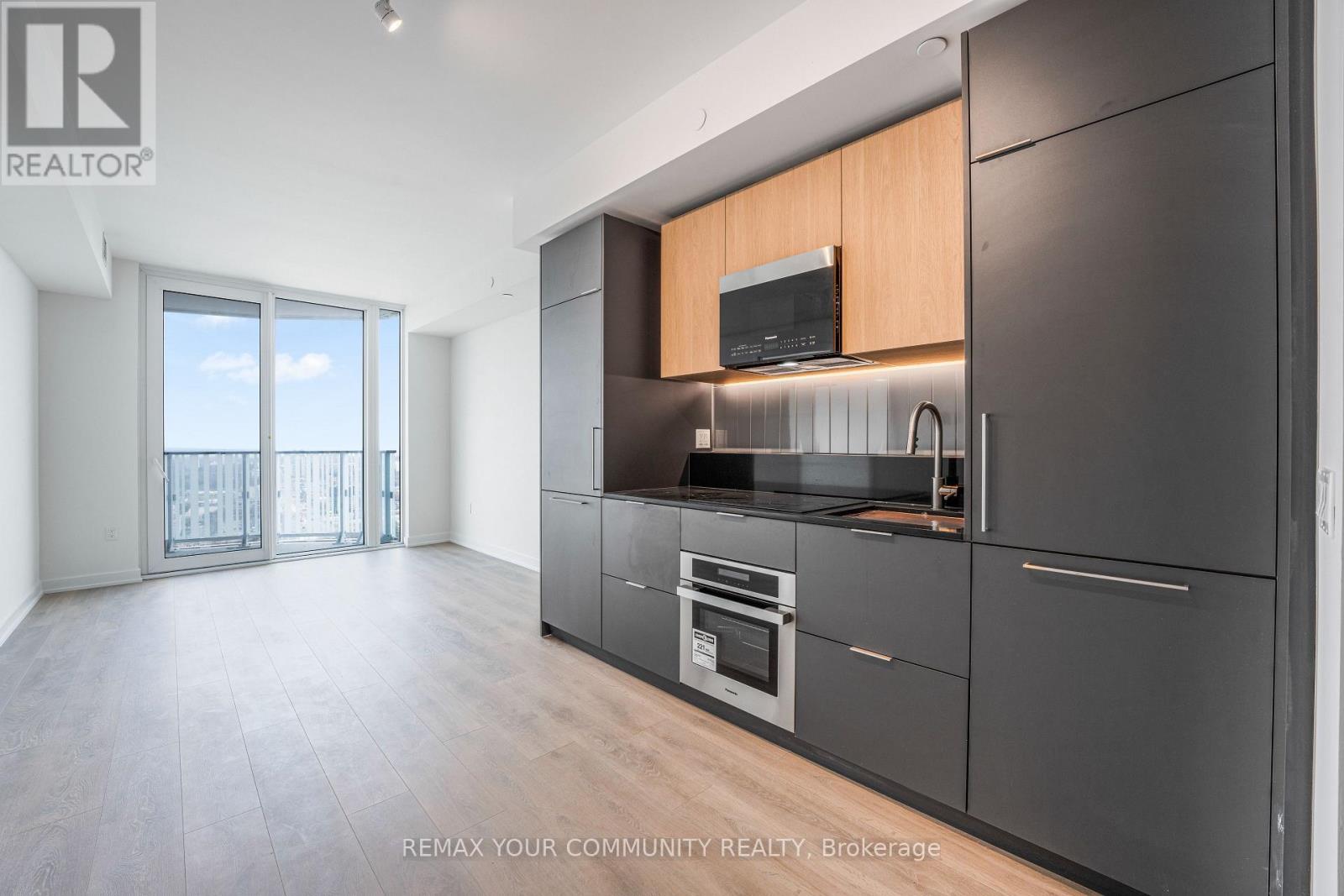 2412 - 1 Fairview Road E, Mississauga, Ontario  L5A 4C6 - Photo 17 - W13031764