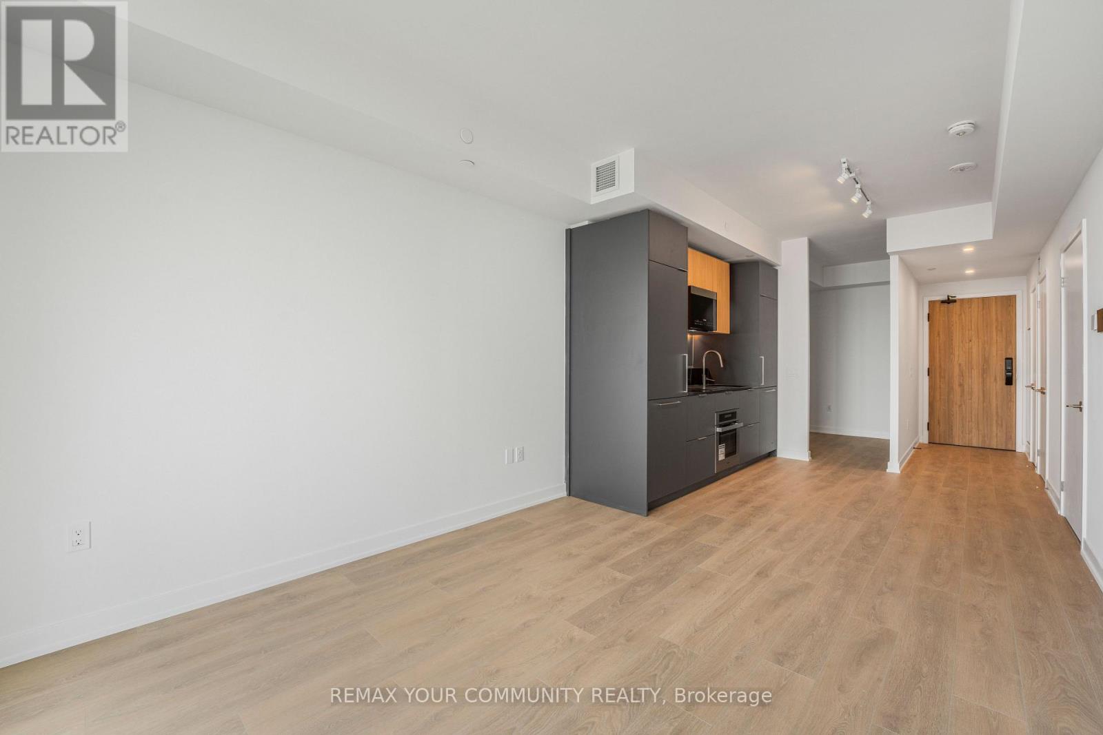 2412 - 1 Fairview Road E, Mississauga, Ontario  L5A 4C6 - Photo 21 - W13031764