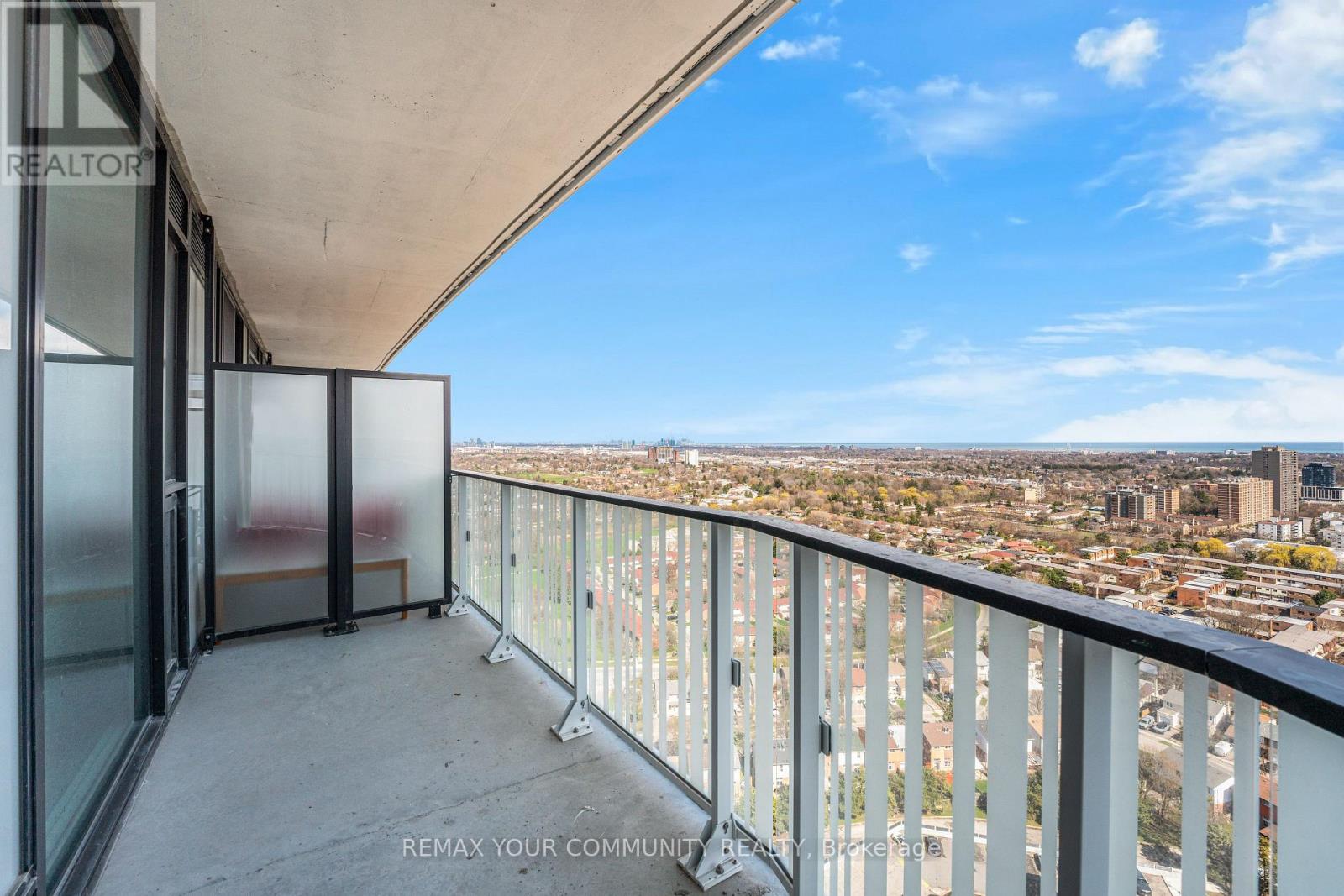 2412 - 1 Fairview Road E, Mississauga, Ontario  L5A 4C6 - Photo 28 - W13031764