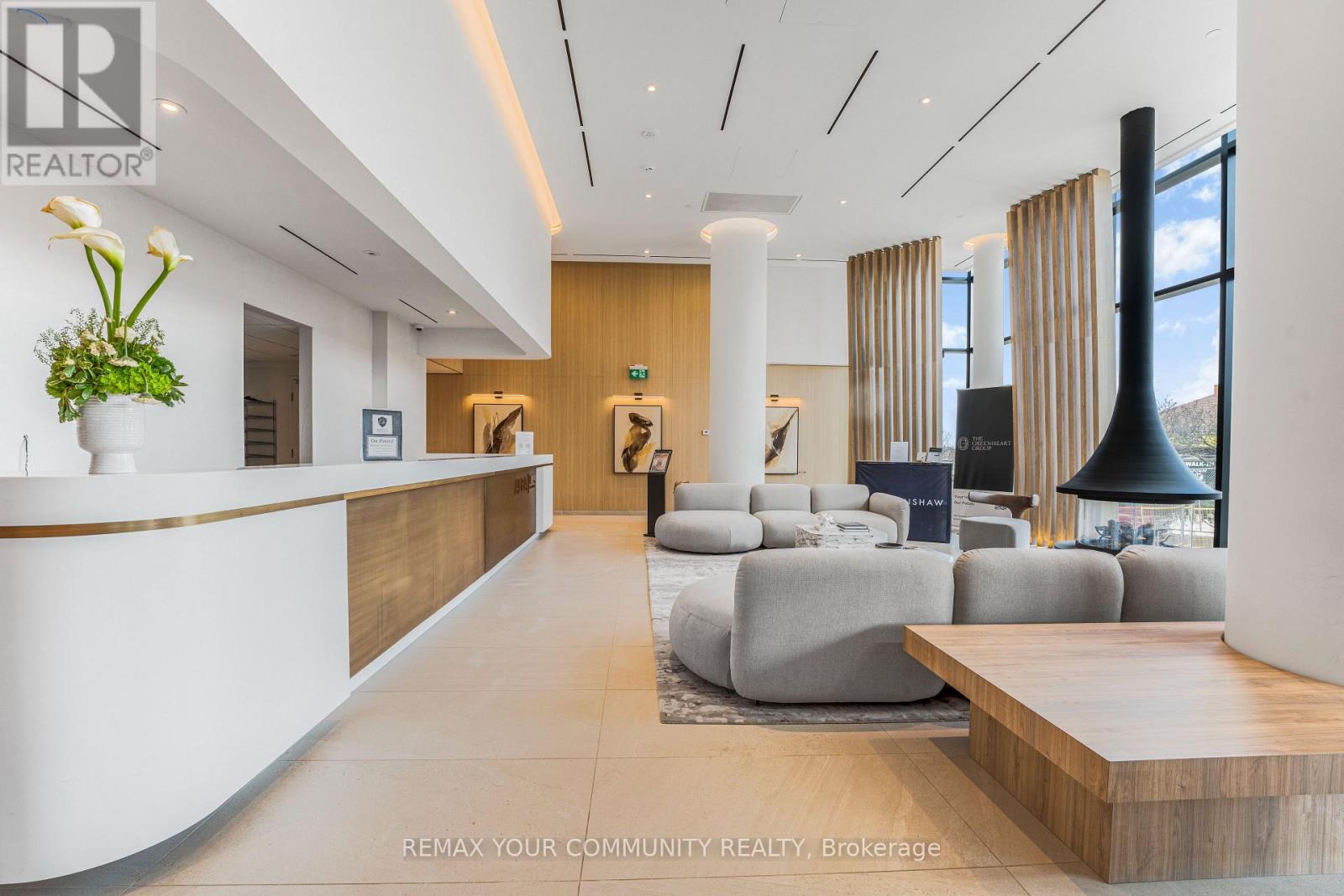 2412 - 1 Fairview Road E, Mississauga, Ontario  L5A 4C6 - Photo 4 - W13031764