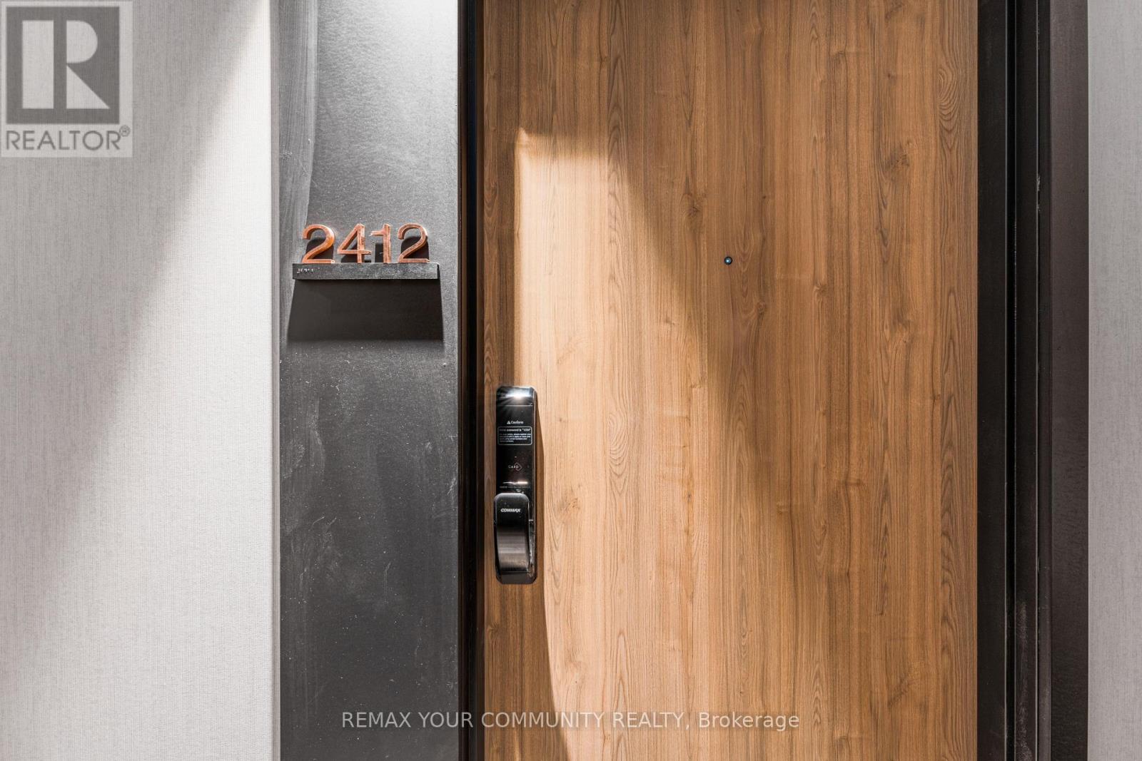 2412 - 1 Fairview Road E, Mississauga, Ontario  L5A 4C6 - Photo 8 - W13031764