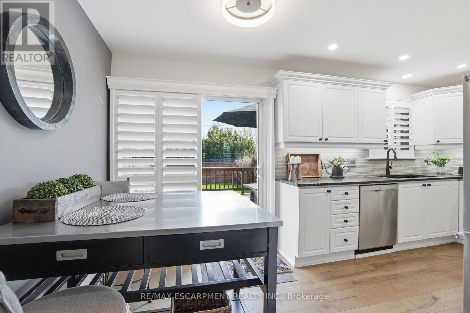 663 Mullin Way, Burlington, Ontario  L7L 4J6 - Photo 21 - W13031876