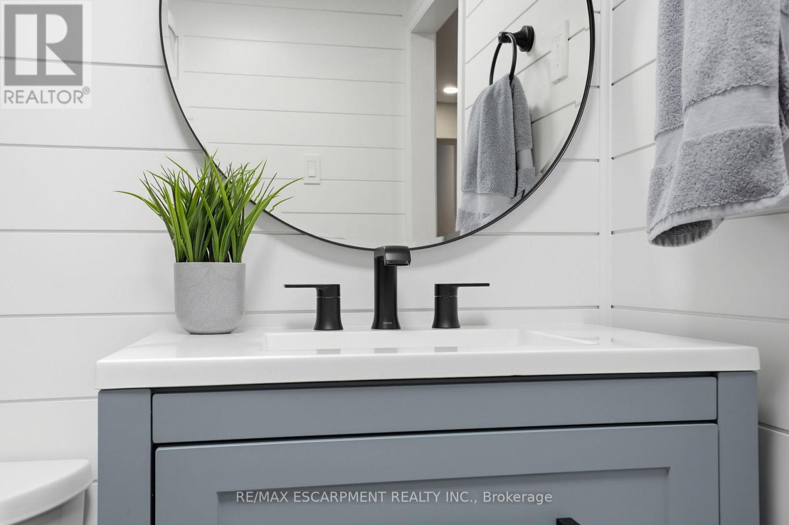 663 Mullin Way, Burlington, Ontario  L7L 4J6 - Photo 37 - W13031876