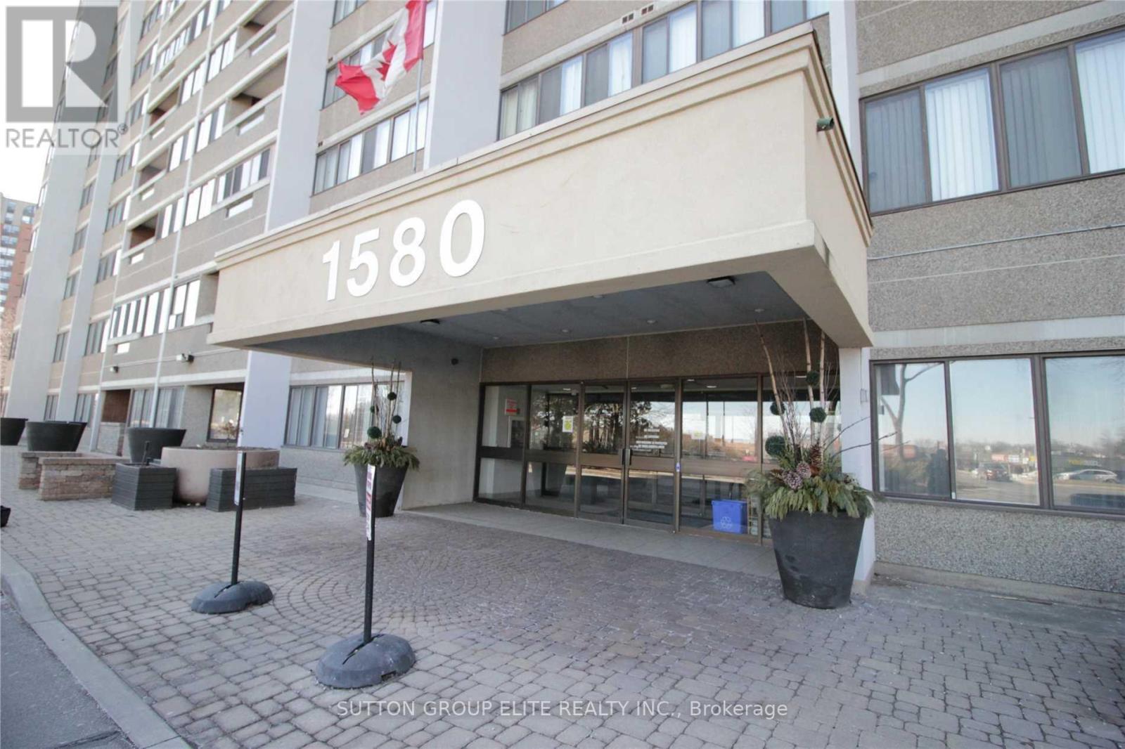 1812 - 1580 Mississauga Valley Boulevard, Mississauga, Ontario  L5A 3T8 - Photo 2 - W13031988