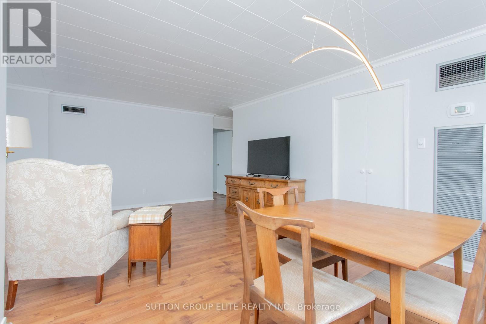 1812 - 1580 Mississauga Valley Boulevard, Mississauga, Ontario  L5A 3T8 - Photo 31 - W13031988