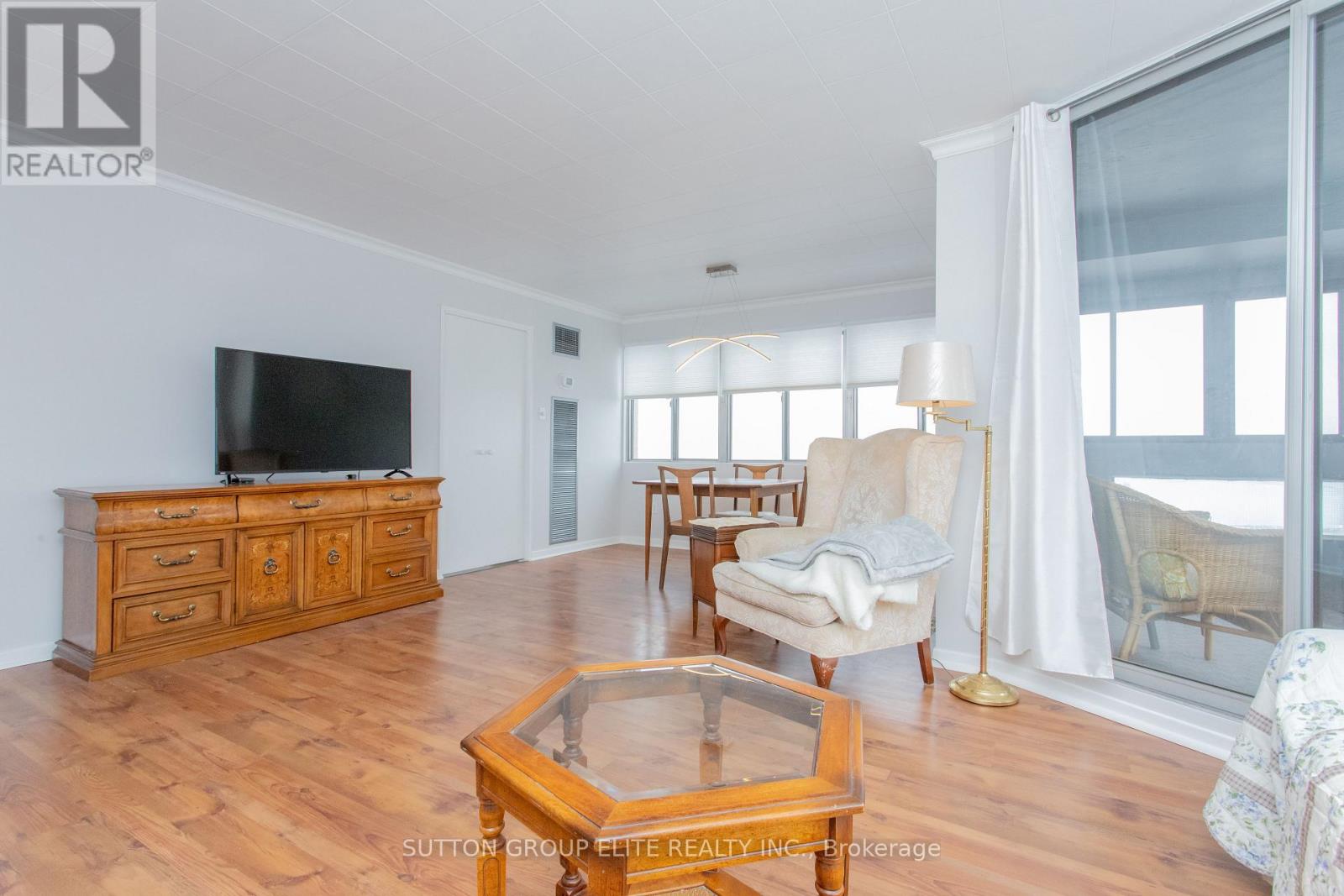 1812 - 1580 Mississauga Valley Boulevard, Mississauga, Ontario  L5A 3T8 - Photo 32 - W13031988