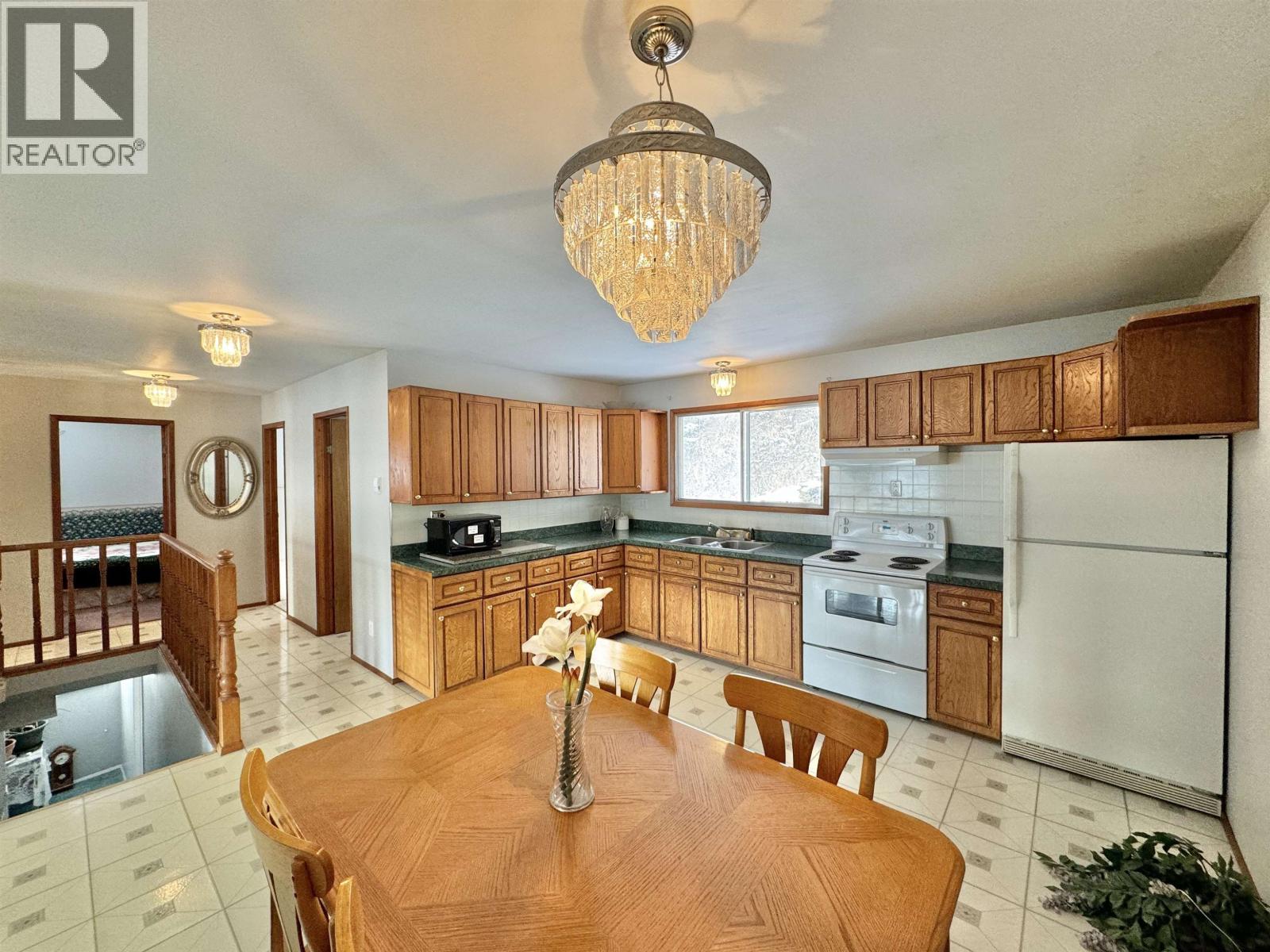 3125 Firdale Drive, Williams Lake, British Columbia  V2G 5C2 - Photo 4 - R3092159