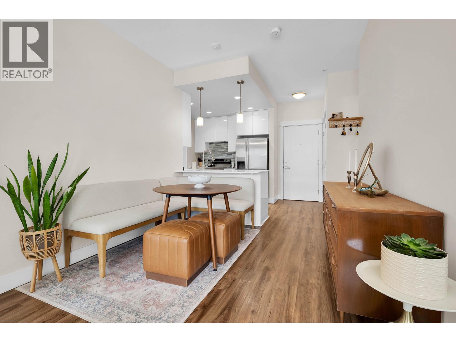 304 2495 Wilson Avenue, Port Coquitlam, British Columbia  V3C 0E4 - Photo 3 - R3113912