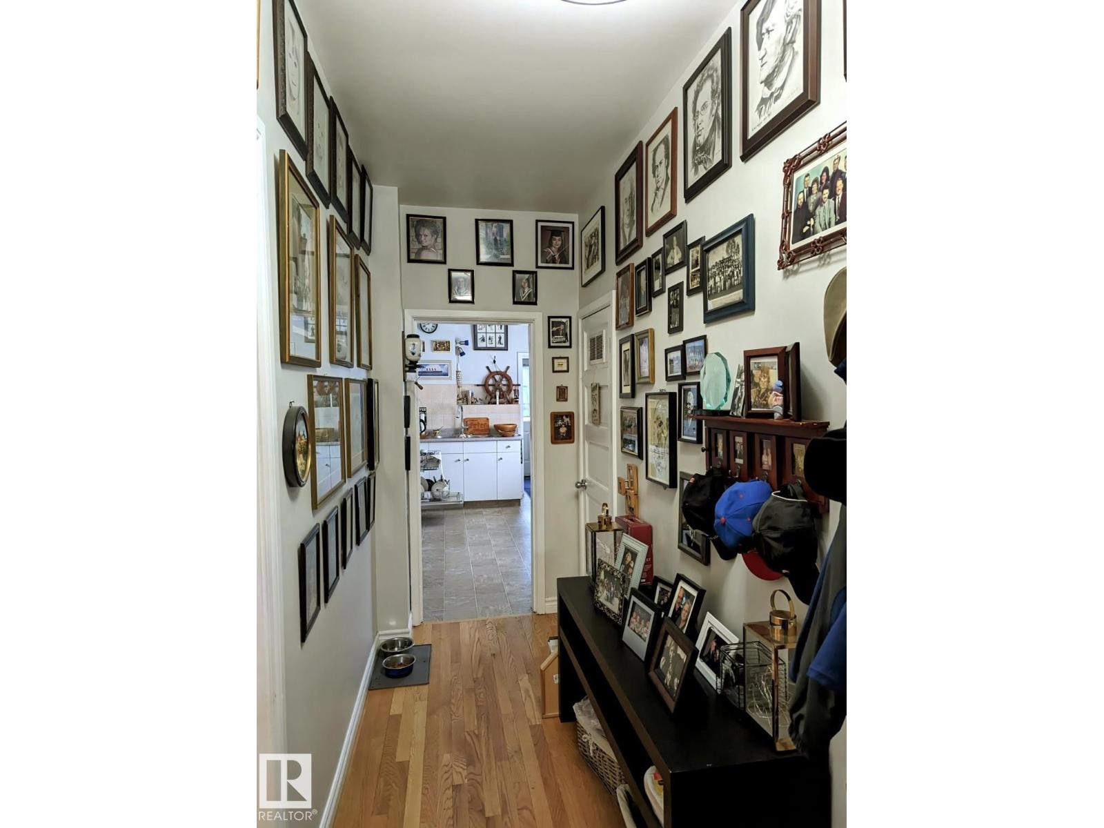 10026 87 Av Nw, Edmonton, Alberta  T6E 2N9 - Photo 9 - E4483556