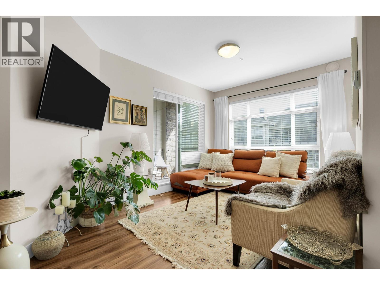 304 2495 WILSON AVENUE, Port Coquitlam, British Columbia