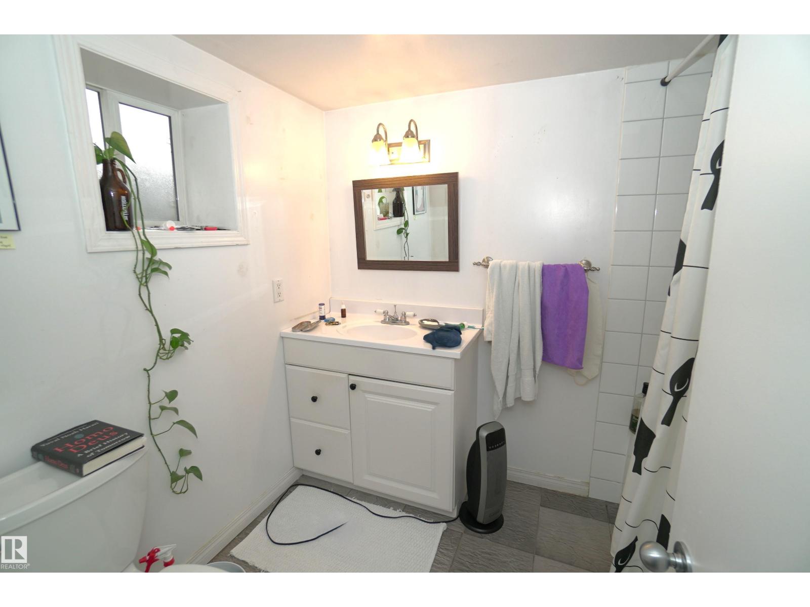 10026 87 Av Nw, Edmonton, Alberta  T6E 2N9 - Photo 36 - E4483556