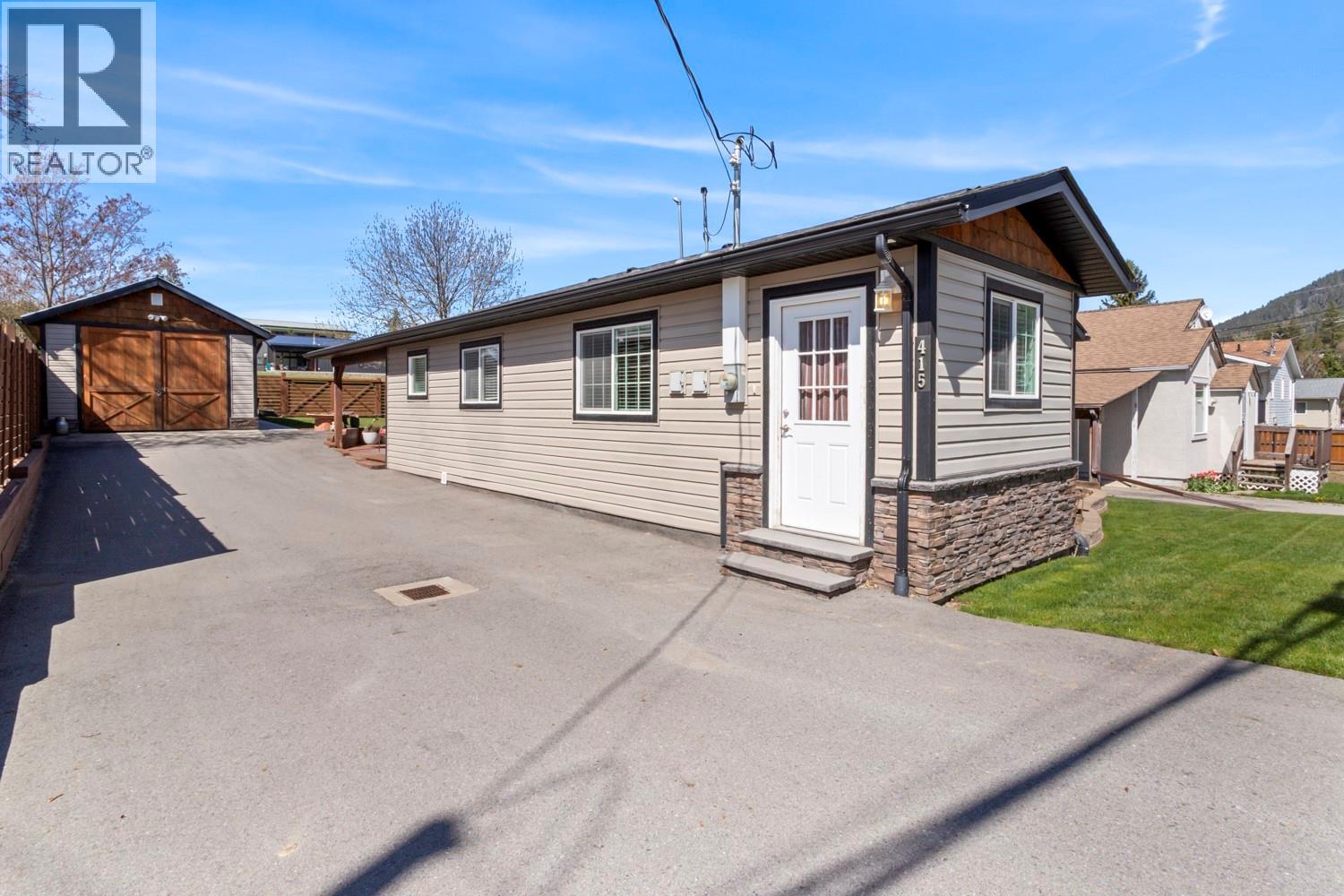 415 16th Avenue N, Creston, British Columbia  V0B 1G5 - Photo 23 - 10383829
