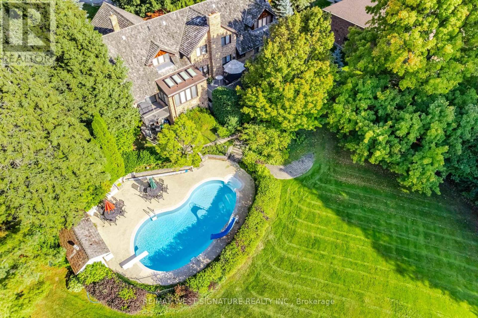 126 Curtis Crescent, King, Ontario  L7B 1C2 - Photo 39 - N13031986