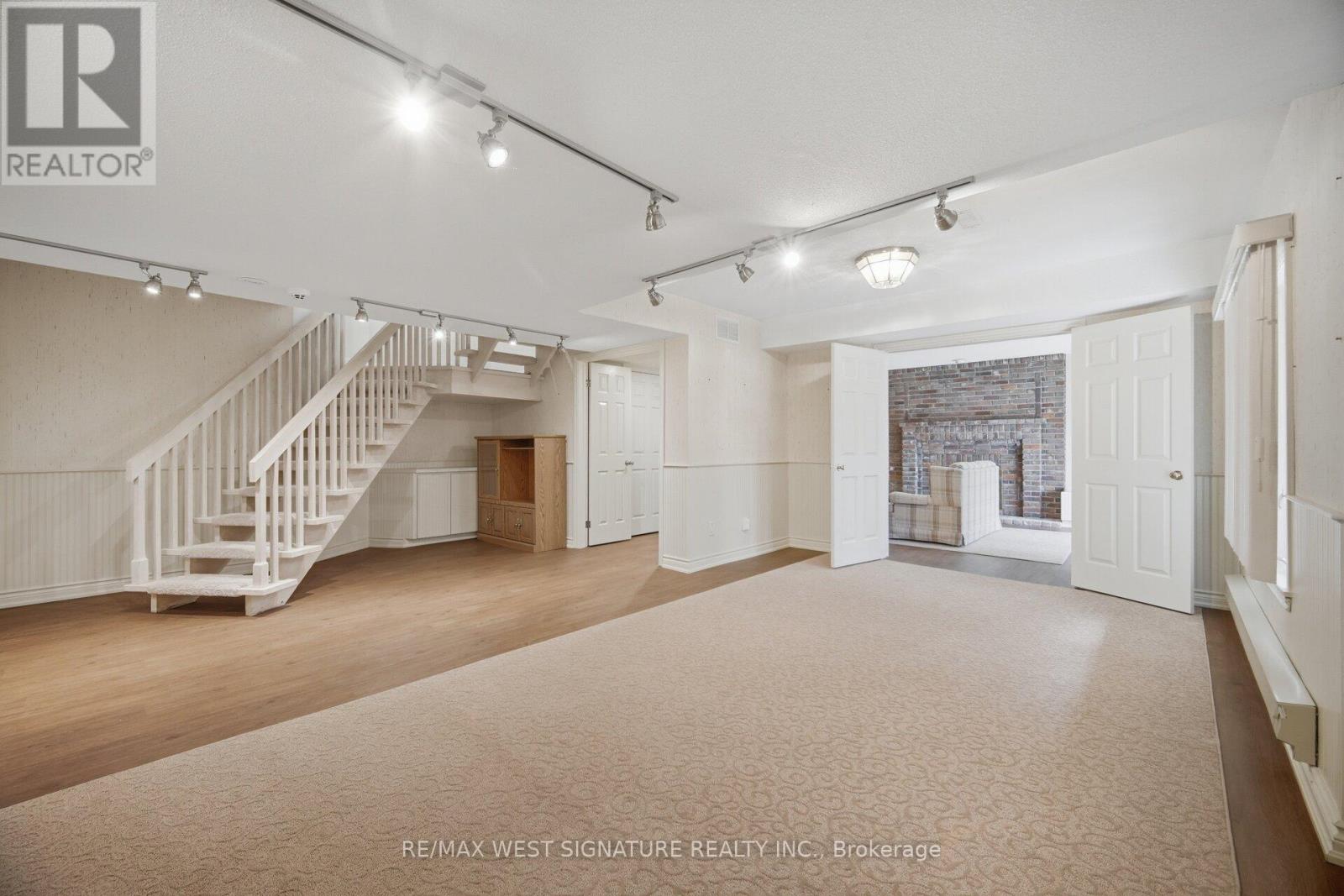 126 Curtis Crescent, King, Ontario  L7B 1C2 - Photo 23 - N13031986