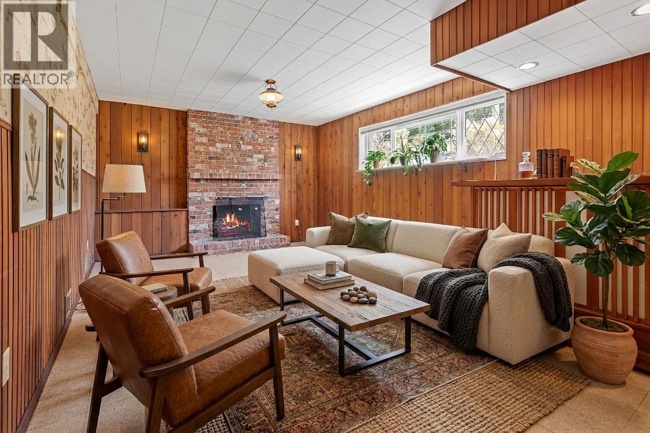 1189 Edgewood Place, North Vancouver, British Columbia  V7R 1Z1 - Photo 8 - R3114559