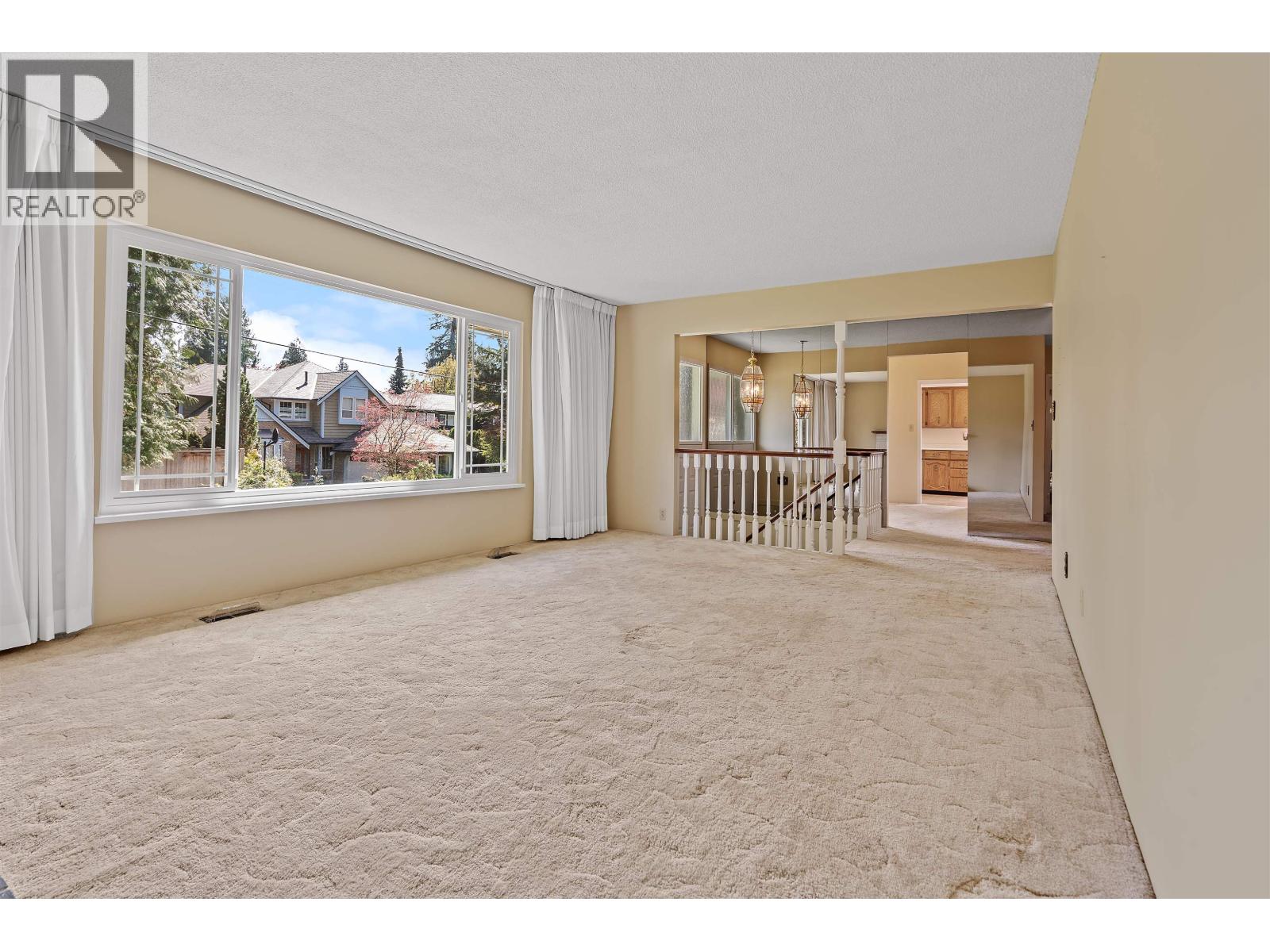 1189 Edgewood Place, North Vancouver, British Columbia  V7R 1Z1 - Photo 10 - R3114559