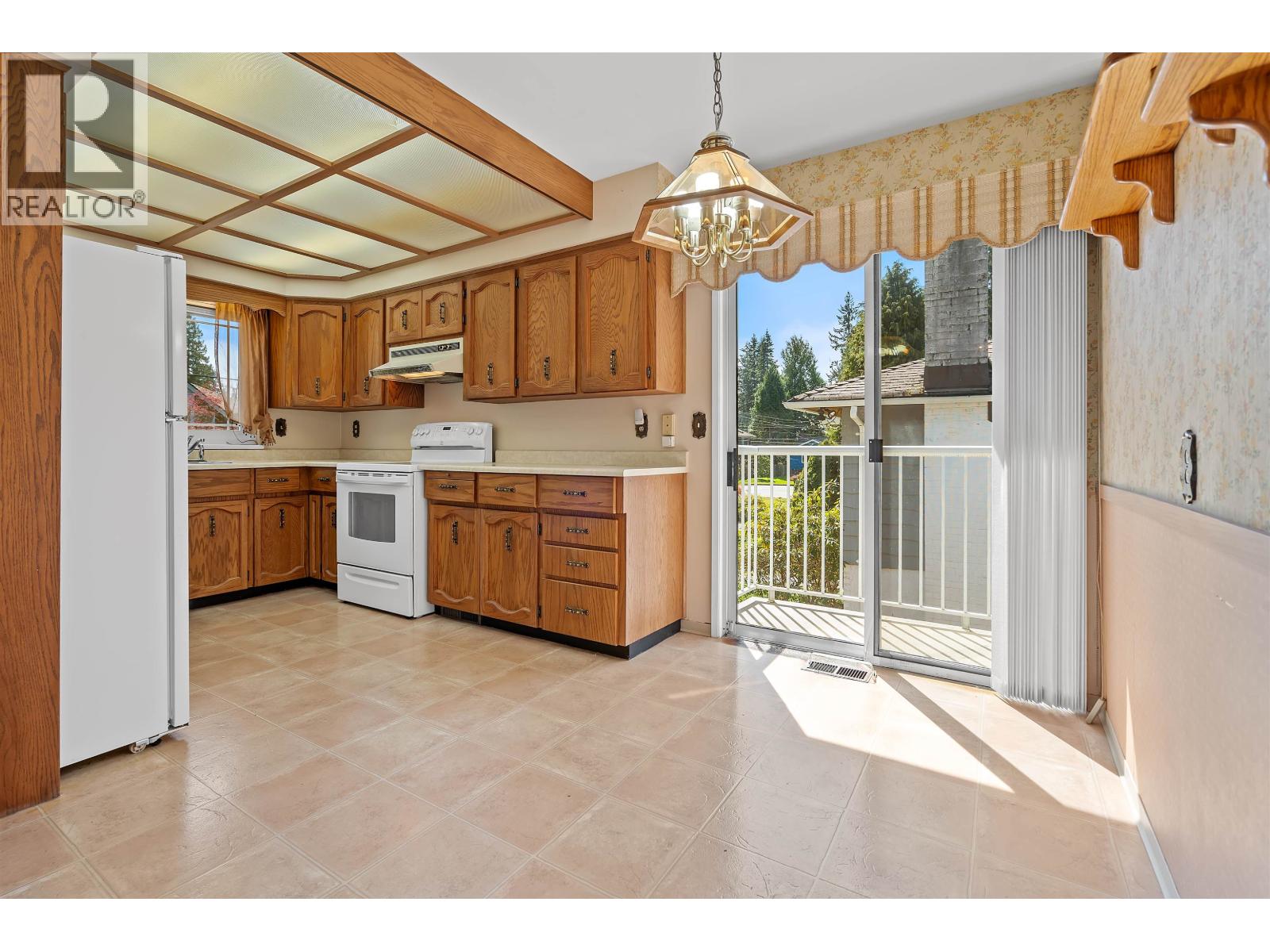 1189 Edgewood Place, North Vancouver, British Columbia  V7R 1Z1 - Photo 16 - R3114559