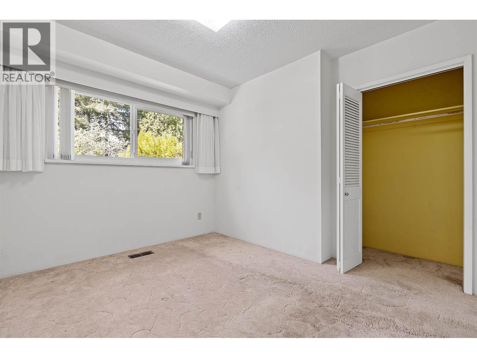 1189 Edgewood Place, North Vancouver, British Columbia  V7R 1Z1 - Photo 13 - R3114559