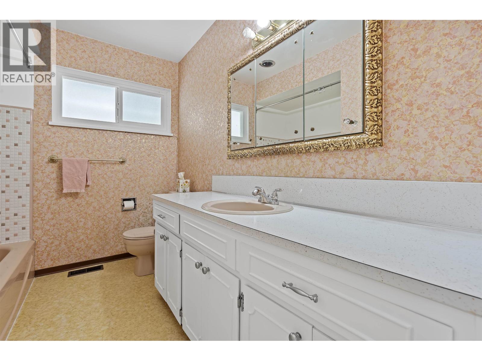 1189 Edgewood Place, North Vancouver, British Columbia  V7R 1Z1 - Photo 21 - R3114559