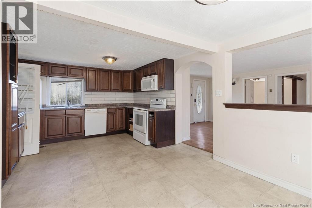 1058 Coverdale Road, Riverview, New Brunswick  E1B 5G3 - Photo 13 - NB137753