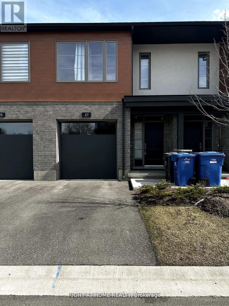 27 Steele Cres Street, Guelph, Ontario  N1E 5L7 - Photo 2 - X13031798