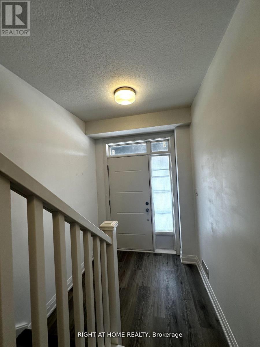 27 Steele Cres Street, Guelph, Ontario  N1E 5L7 - Photo 4 - X13031798