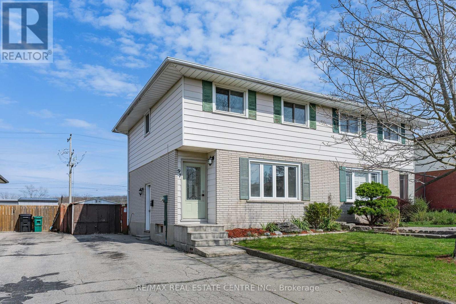 97 Moffat Drive, Cambridge, Ontario  N1R 6C1 - Photo 1 - X13031896