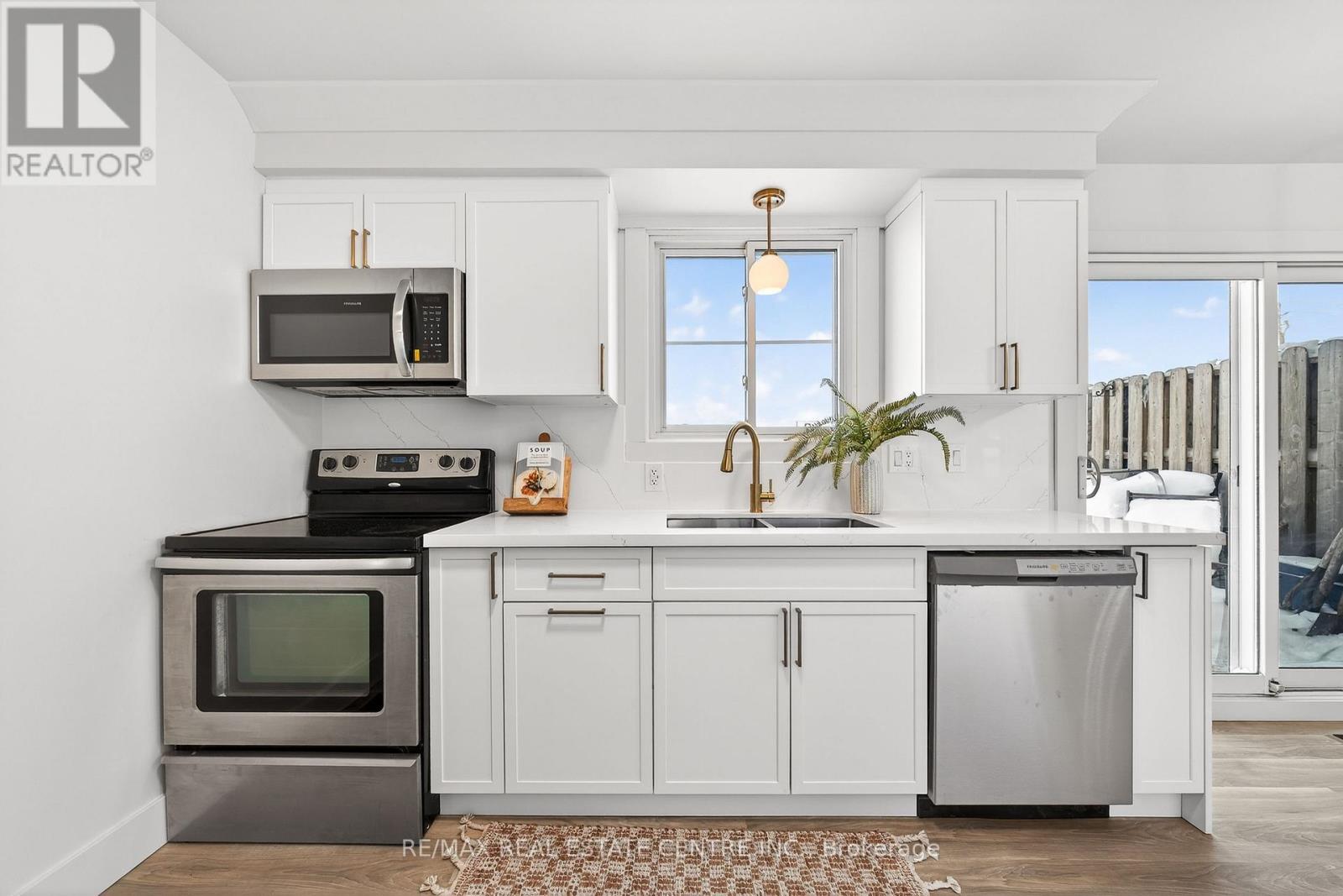 97 Moffat Drive, Cambridge, Ontario  N1R 6C1 - Photo 17 - X13031896