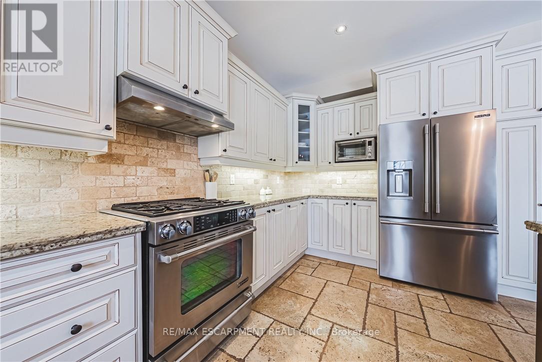 35 Greti Drive, Hamilton, Ontario  L9B 0C9 - Photo 13 - X13031912