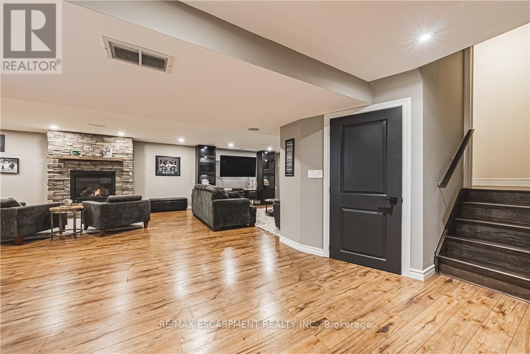 35 Greti Drive, Hamilton, Ontario  L9B 0C9 - Photo 29 - X13031912