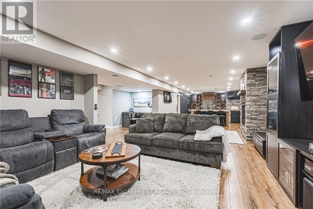 35 Greti Drive, Hamilton, Ontario  L9B 0C9 - Photo 34 - X13031912