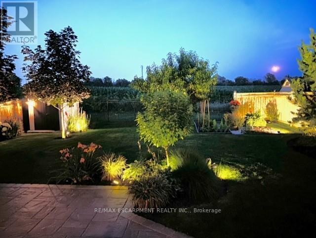 35 Greti Drive, Hamilton, Ontario  L9B 0C9 - Photo 42 - X13031912