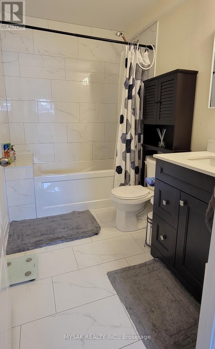 1 - 293 Blucher Boulevard, Kitchener, Ontario  N2H 5V8 - Photo 7 - X13031926