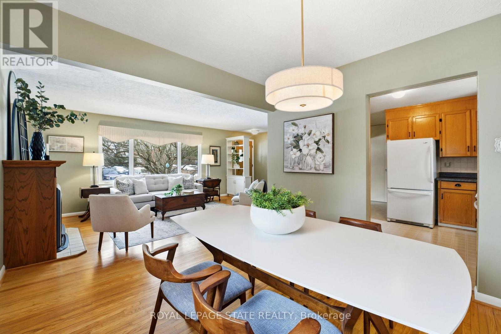 347 Clarendon Drive, Hamilton, Ontario  L9G 2Y9 - Photo 11 - X12845468