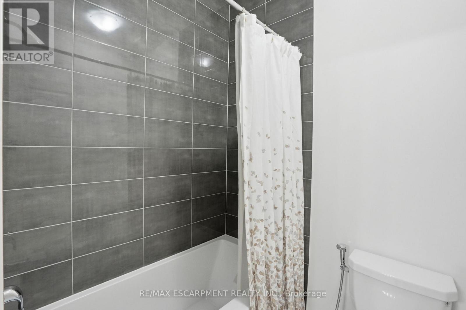 7 Grierson Trail, Hamilton, Ontario  L8B 1Z7 - Photo 42 - X12897270