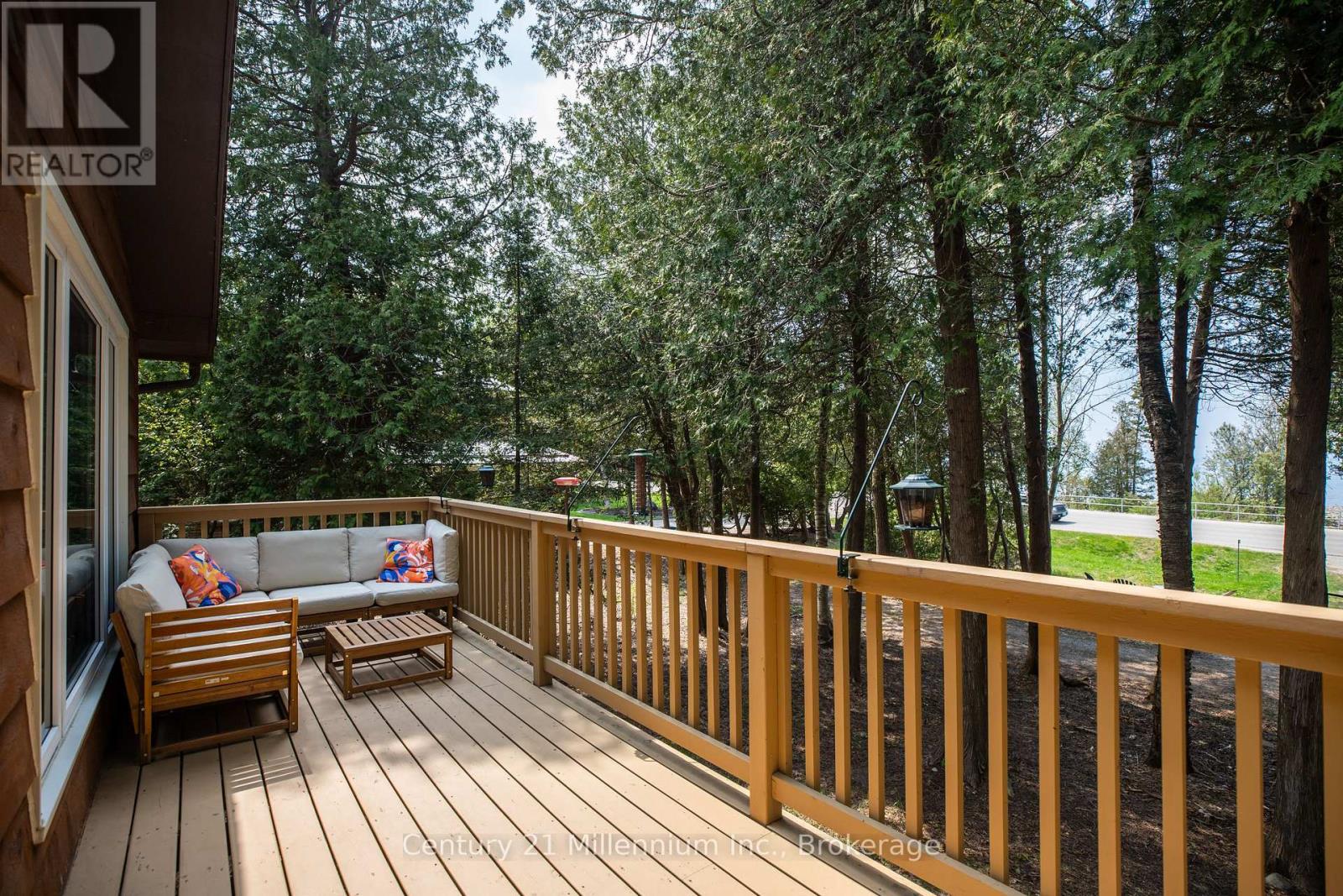 24 Miramichi Bay Road, Saugeen Shores, Ontario  N0H 2C6 - Photo 3 - X12838164