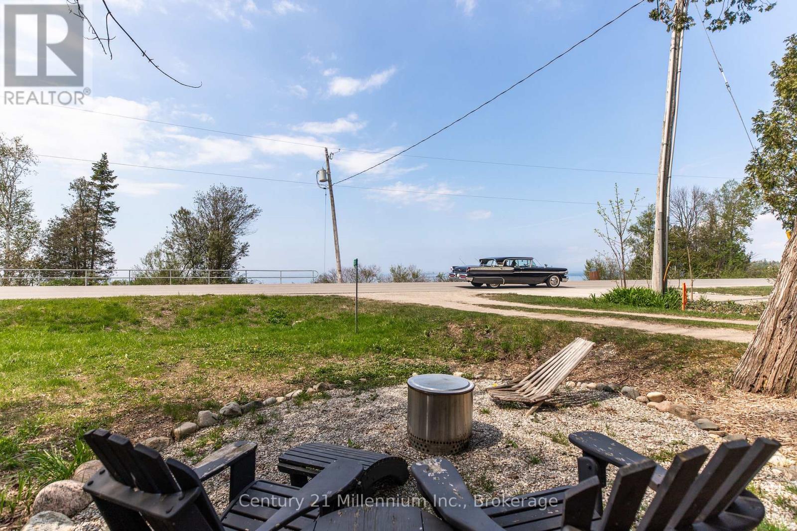 24 Miramichi Bay Road, Saugeen Shores, Ontario  N0H 2C6 - Photo 5 - X12838164