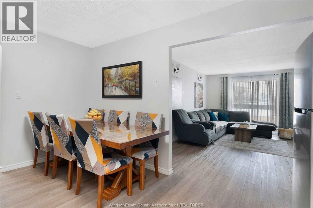 995 Elsmere, Windsor, Ontario  N9A 2A8 - Photo 12 - 26008937