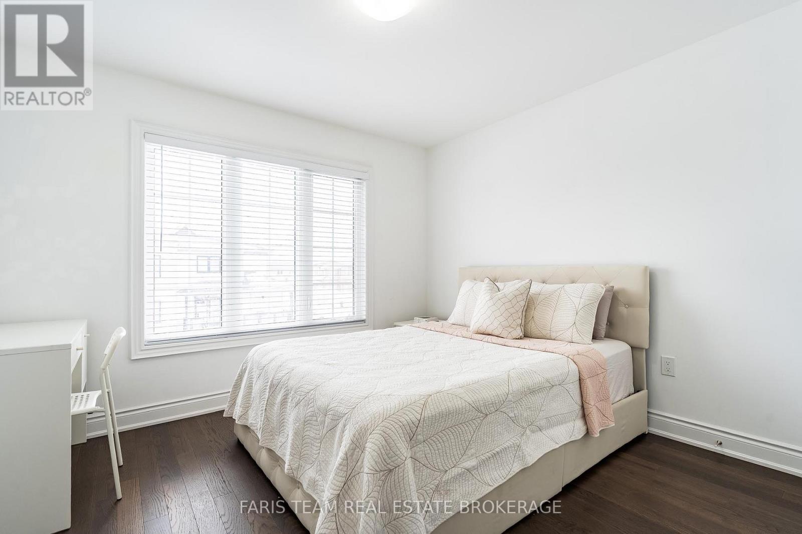 27 Harvest Crescent, Barrie, Ontario  L9J 0T3 - Photo 25 - S12949176