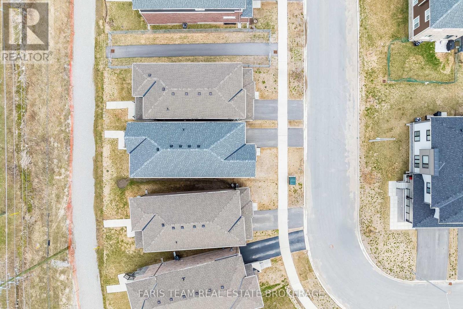 27 Harvest Crescent, Barrie, Ontario  L9J 0T3 - Photo 38 - S12949176