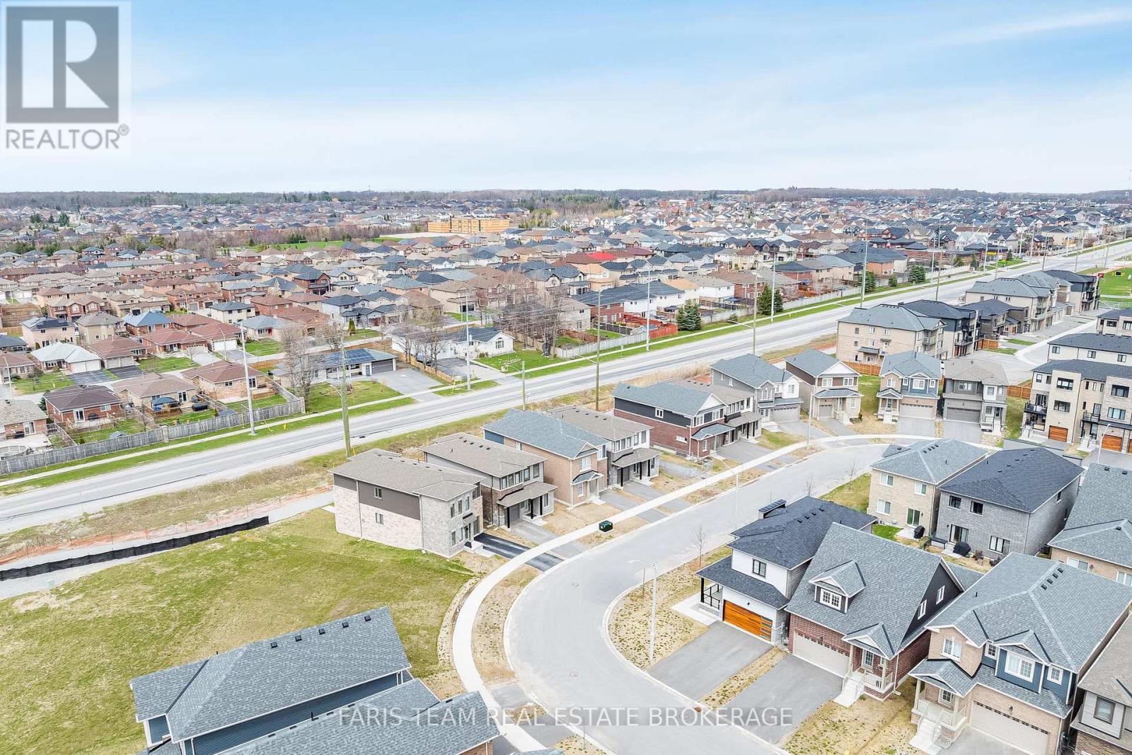 27 Harvest Crescent, Barrie, Ontario  L9J 0T3 - Photo 39 - S12949176