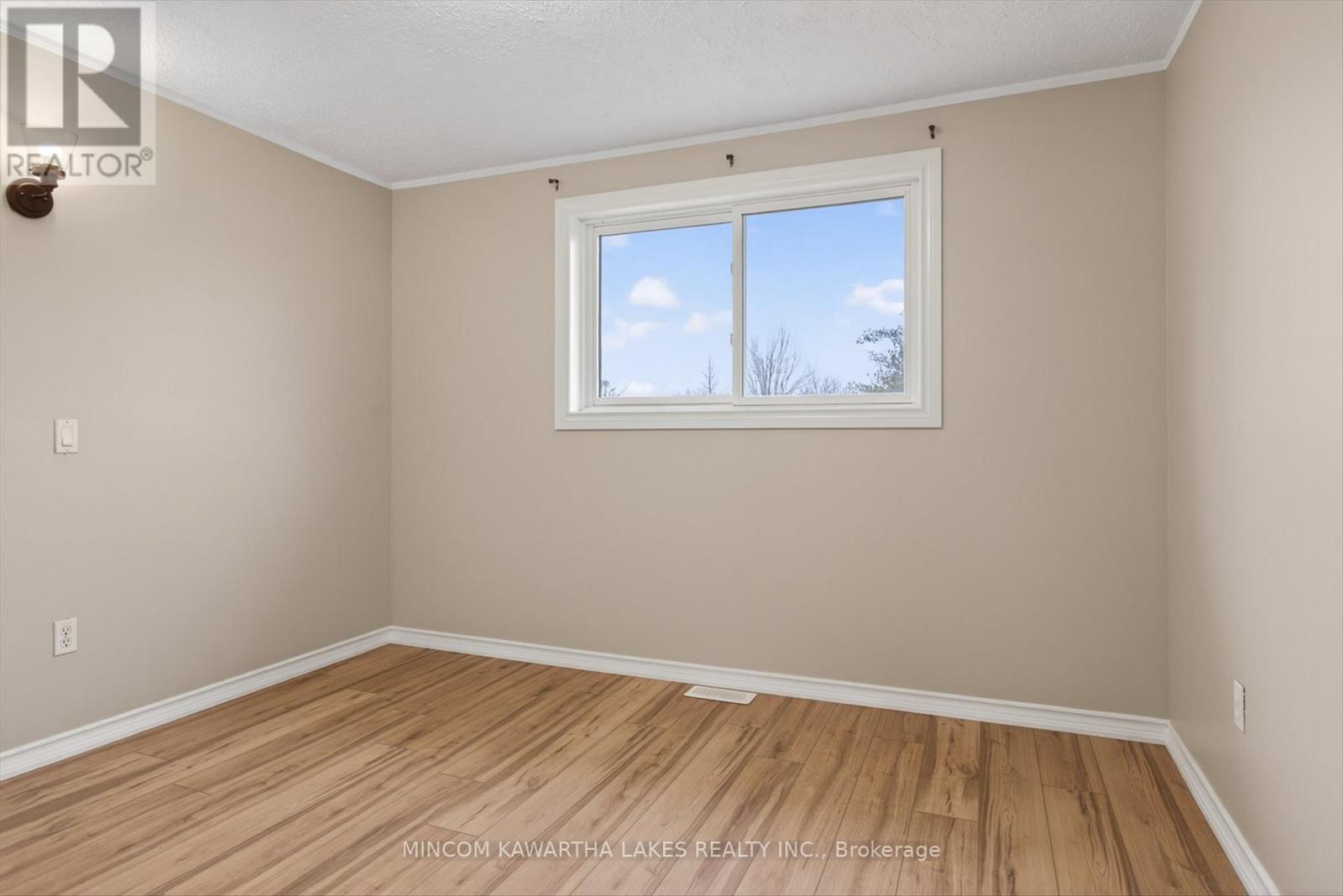 8 West Street N, Kawartha Lakes, Ontario  K0M 1N0 - Photo 23 - X13007832