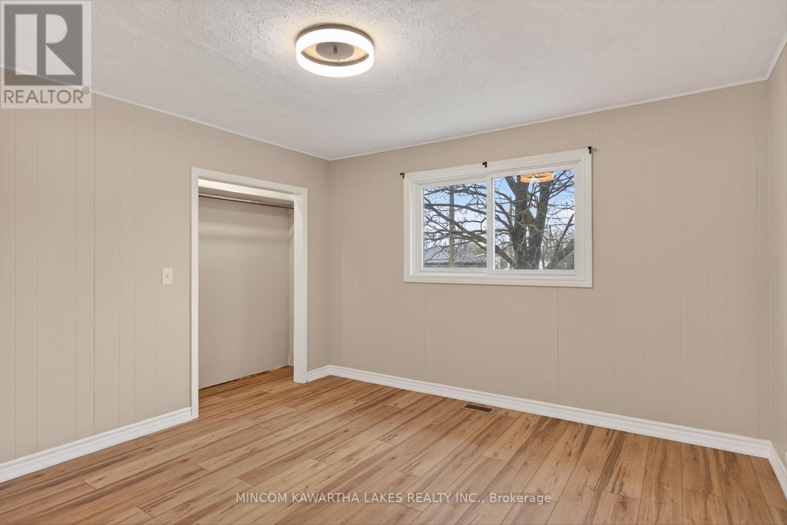 8 West Street N, Kawartha Lakes, Ontario  K0M 1N0 - Photo 17 - X13007832