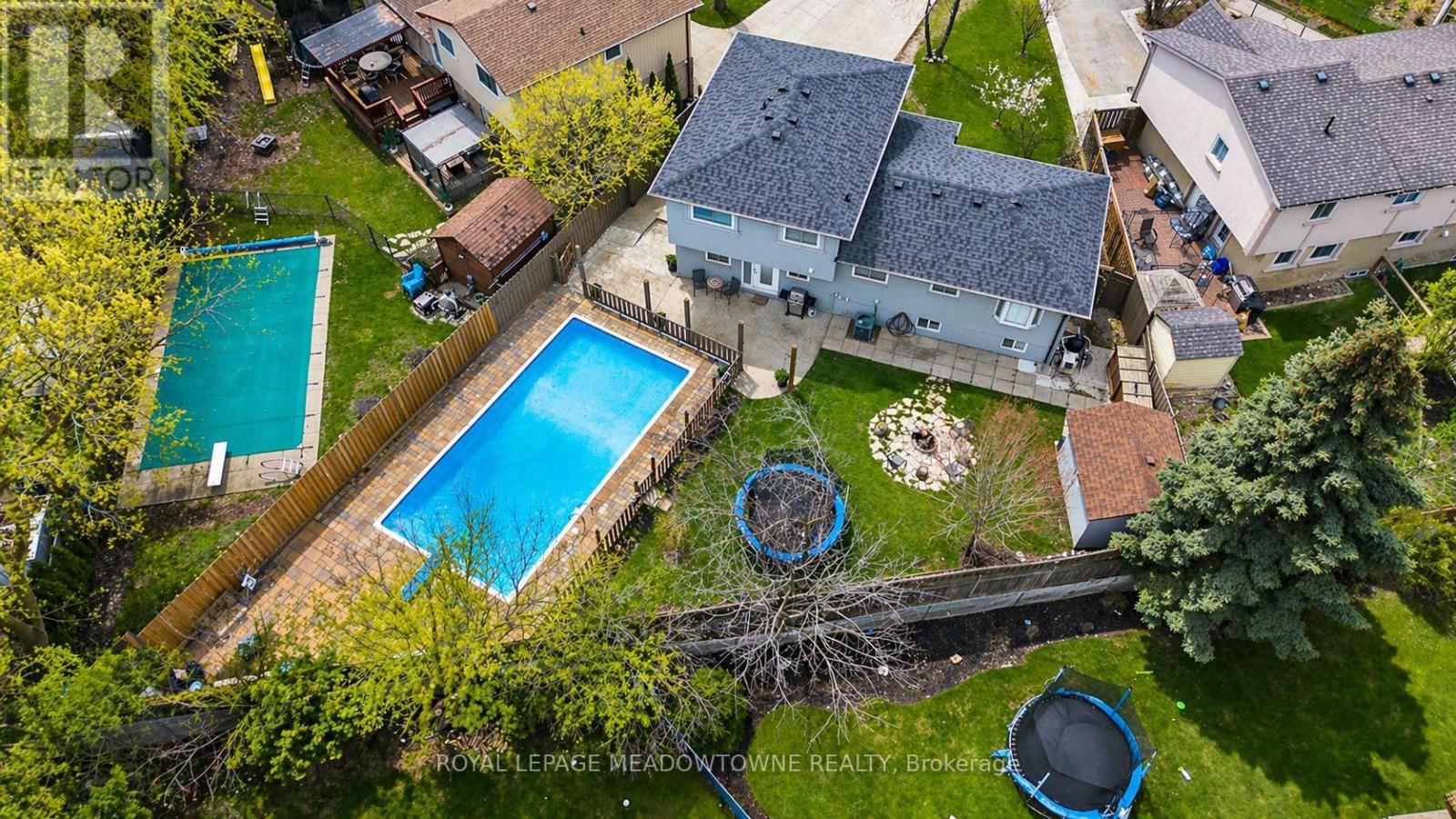 536 NELSON COURT, Milton, Ontario