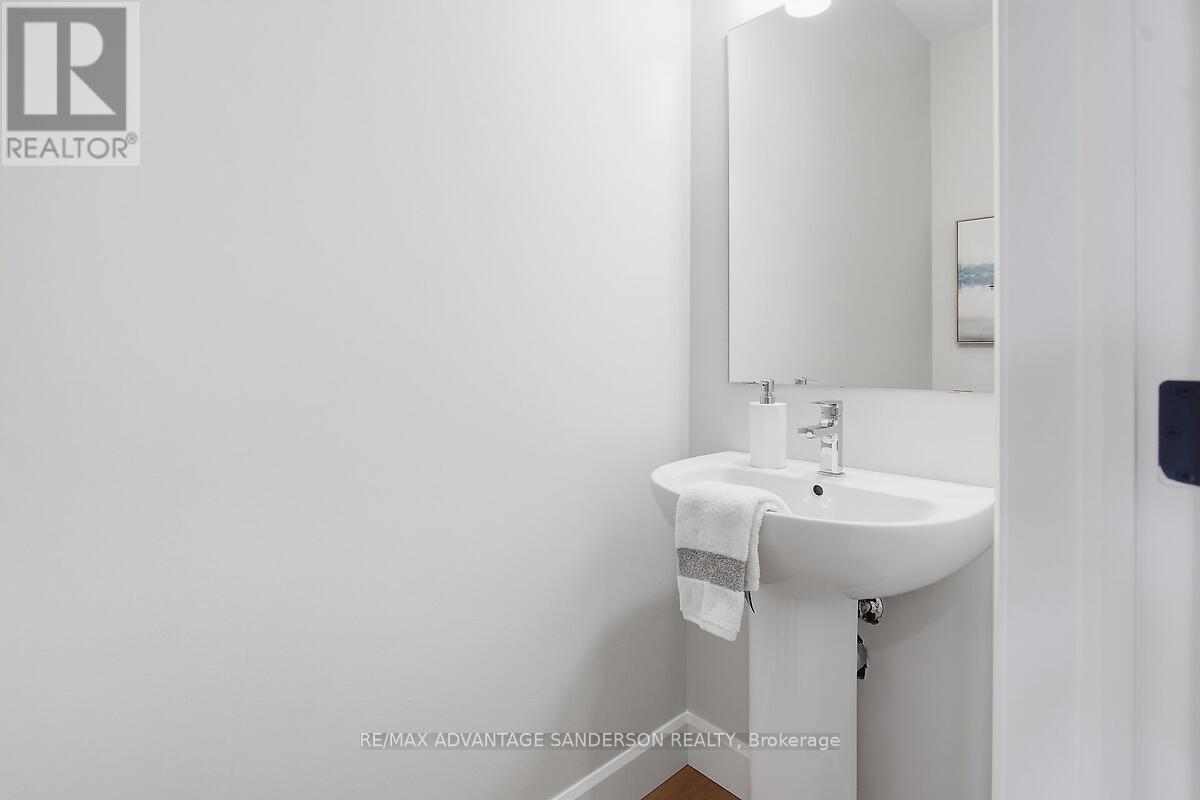 191 Bowman Drive, Middlesex Centre, Ontario  N0M 2A0 - Photo 24 - X12928378