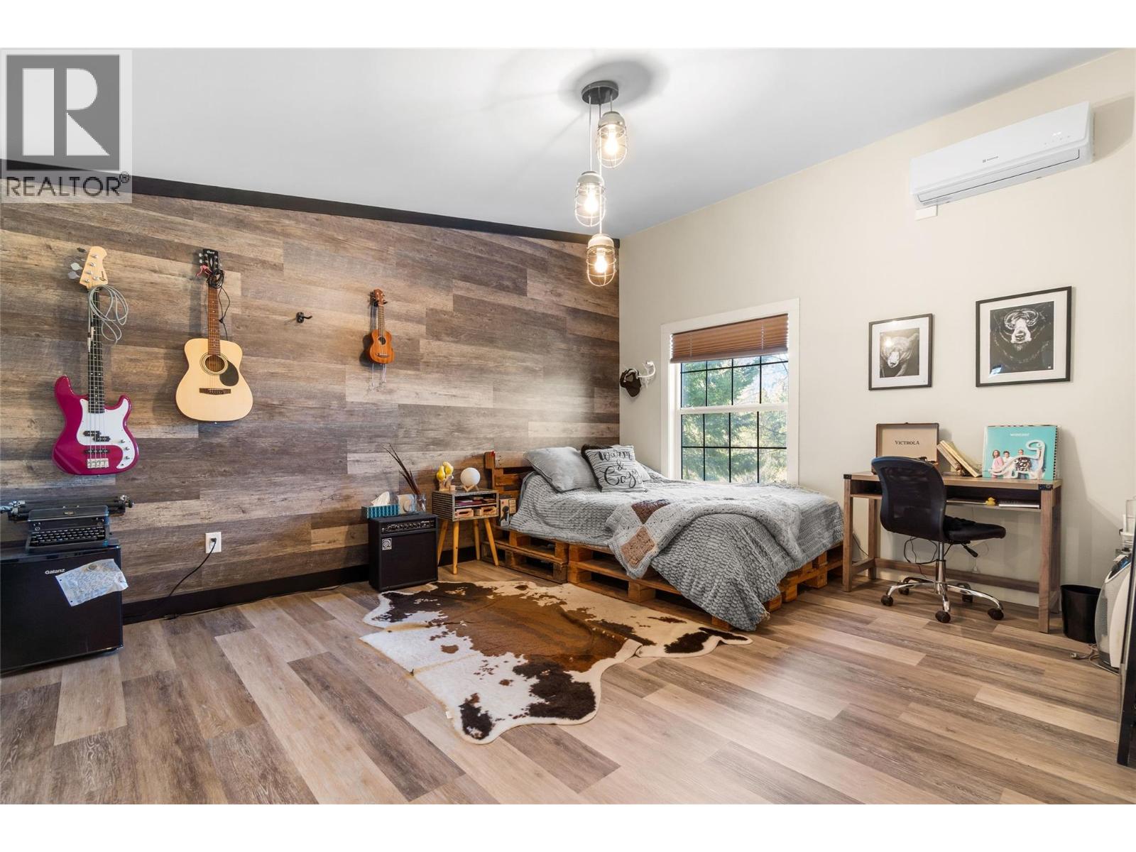 392 Columbia Gardens Road, Trail, British Columbia  V1R 4W6 - Photo 6 - 10384477