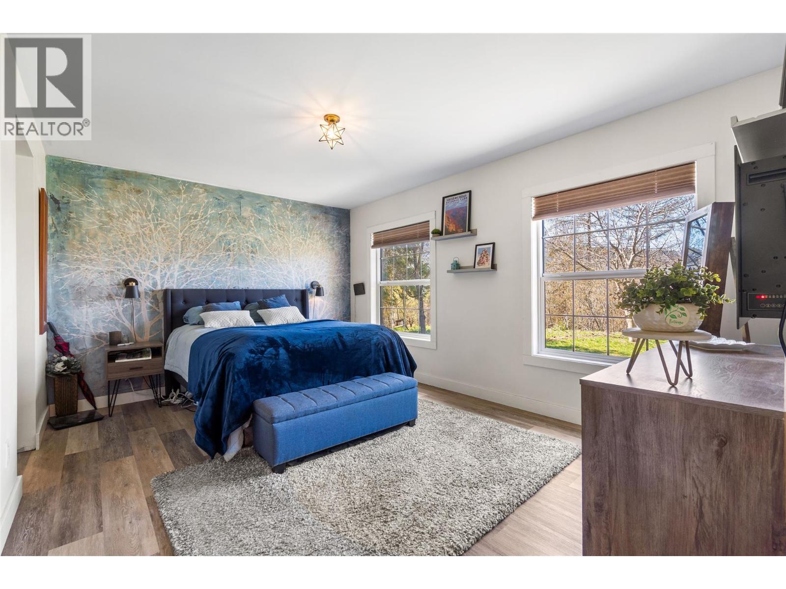 392 Columbia Gardens Road, Trail, British Columbia  V1R 4W6 - Photo 9 - 10384477