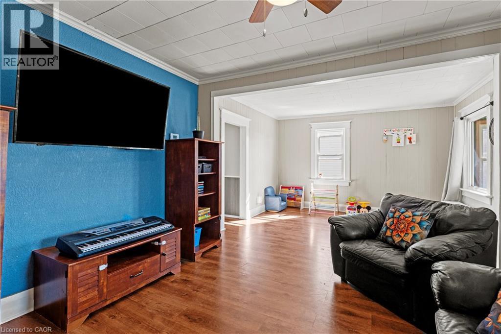 205 Mitchell Street, Port Colborne, Ontario  L3K 1Y4 - Photo 9 - 40823153