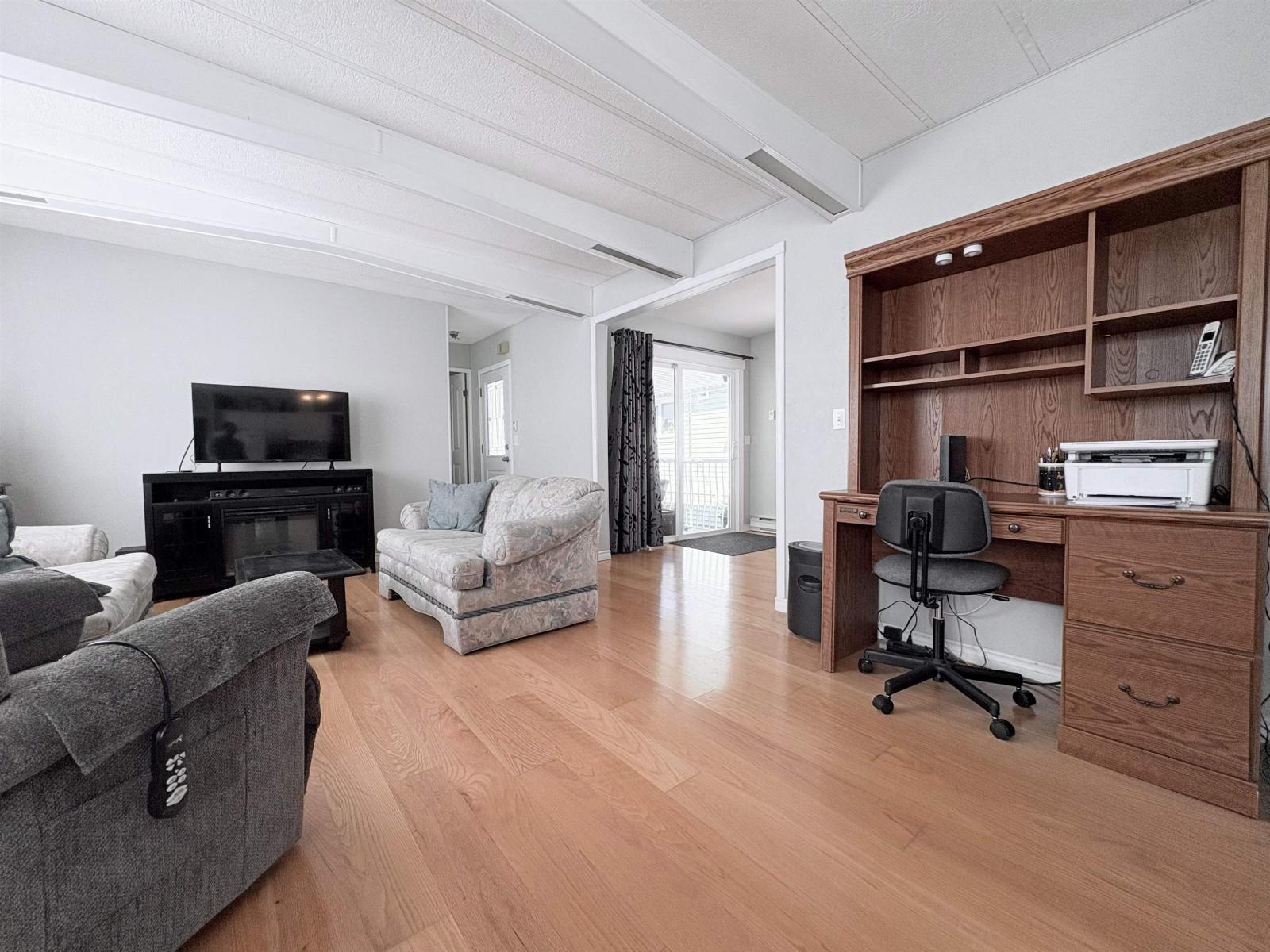 97 2315 198 Street, Langley, British Columbia  V2Z 1Z1 - Photo 11 - R3112215